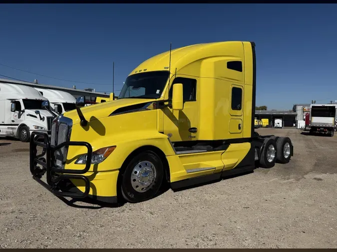 2024 Kenworth T680652da12127e0bcbe76b3427550e20660