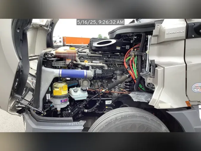 2021 Freightliner Cascadia
