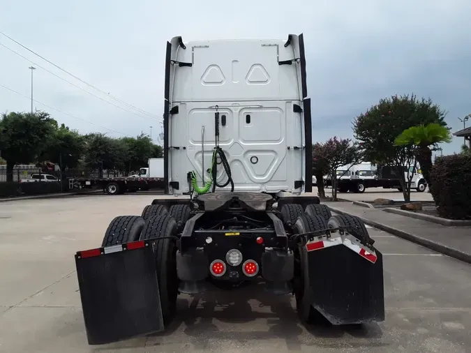 2018 FREIGHTLINER CASCADIA 125