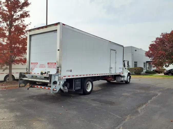 2019 FREIGHTLINER/MERCEDES M2 106