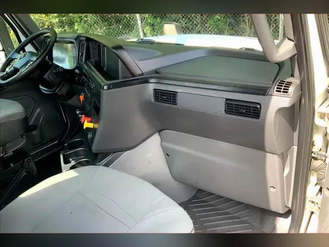 2019 INT LT625 6x4