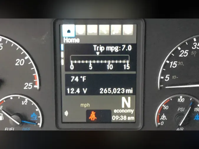 2021 Freightliner Cascadia 126653a2b13fe378bc6af782e98f1248d0b