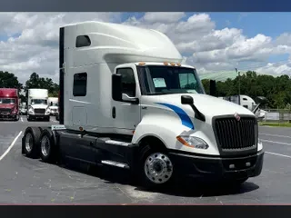 2021 INT LT625 6x4