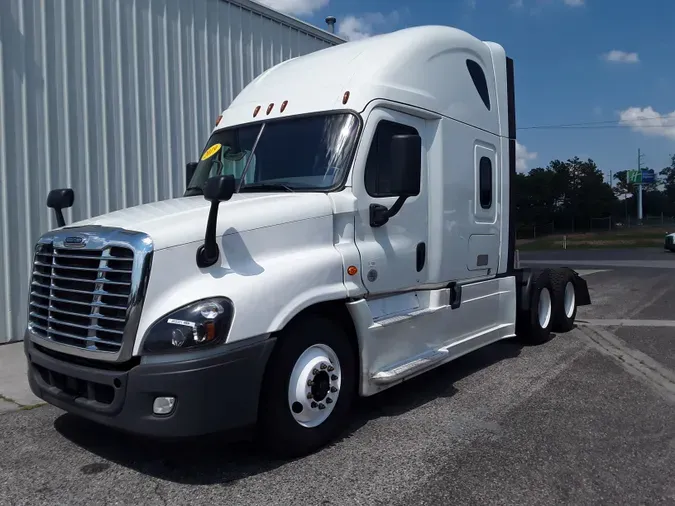 2019 FREIGHTLINER/MERCEDES CASCADIA 125