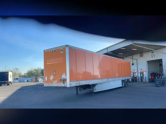 2015 Great Dane 653de4db999533ee44644bc153f36ed9