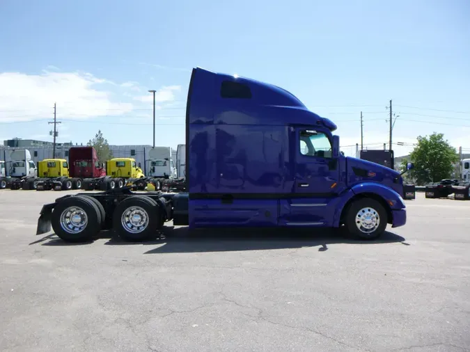 2022 Peterbilt 579