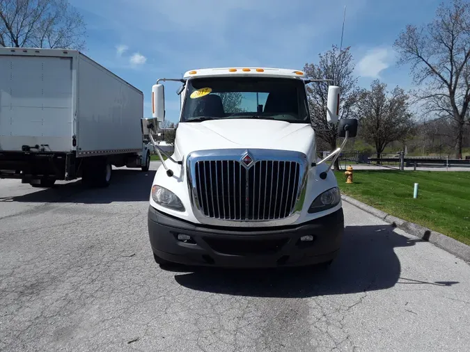 2017 NAVISTAR INTERNATIONAL PRO LF687