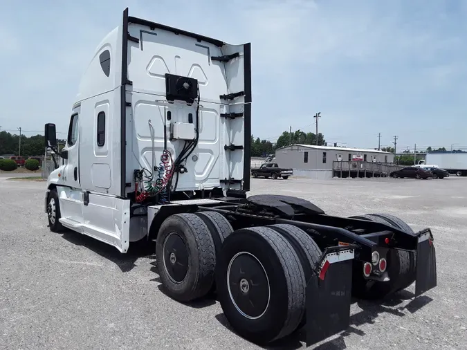 2018 FREIGHTLINER/MERCEDES CASCADIA 125