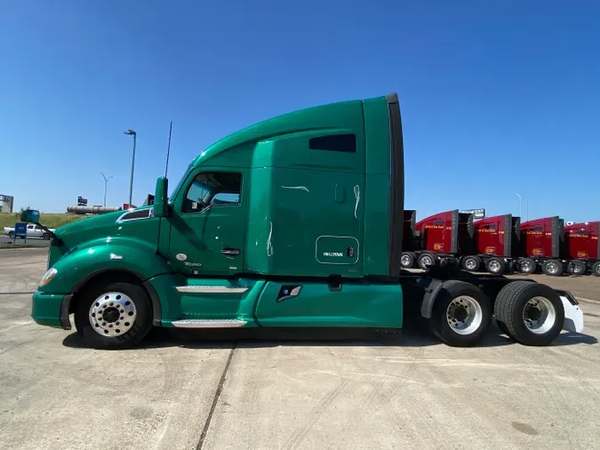 2020 Kenworth T680