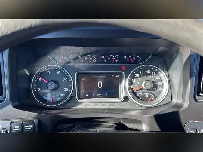 2020 INTERNATIONAL RH613