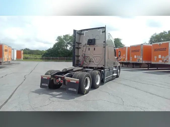 2023 Freightliner Cascadia 126654701c860fd540fef359565aec8494d