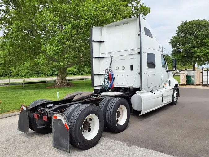 2019 NAVISTAR INTERNATIONAL LT625 SLPR CAB