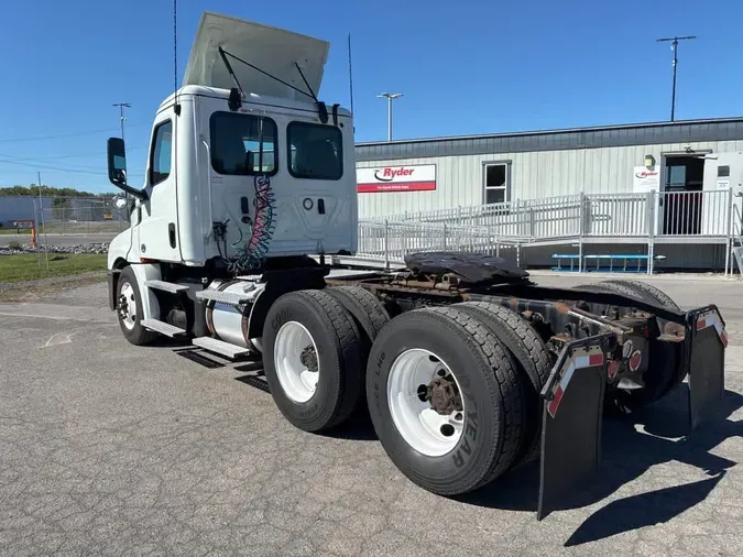 2020 FREIGHTLINER/MERCEDES NEW CASCADIA PX12664