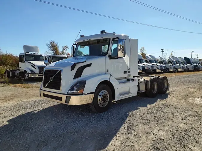 2017 VOLVO VNL64TRACTOR654c543f321a2af5283d9e62da4c04ca