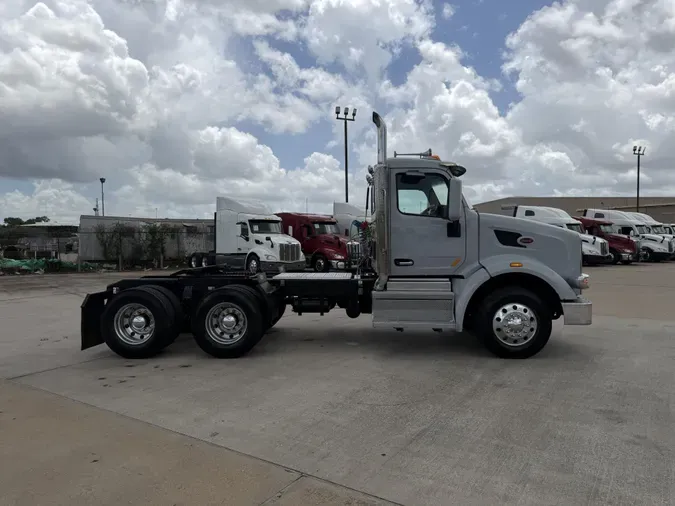 2021 Peterbilt 567654d898274bdb1c221575d9e687a2ff7