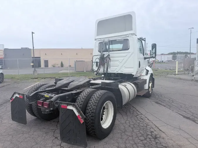 2020 NAVISTAR INTERNATIONAL RH613 DAYCAB S/A