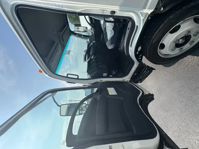 2024 ISUZU DIESEL NPR XD