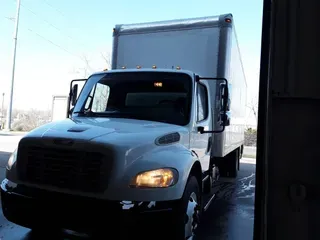 2018 FREIGHTLINER/MERCEDES M2 106