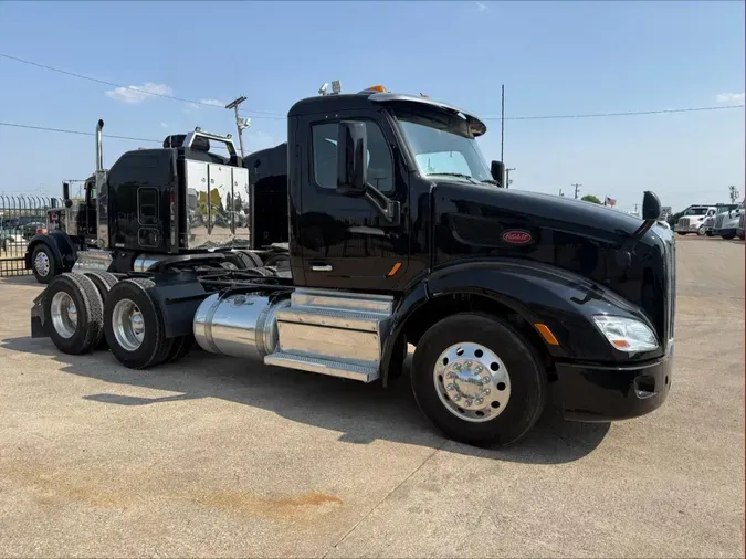 2021 Peterbilt 57965546232dacf36a81df269d5f6a17fac