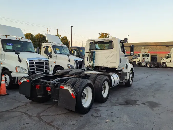 2018 NAVISTAR INTERNATIONAL LT625 DAYCAB T/A