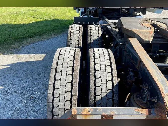 2021 INT LT625 6x4