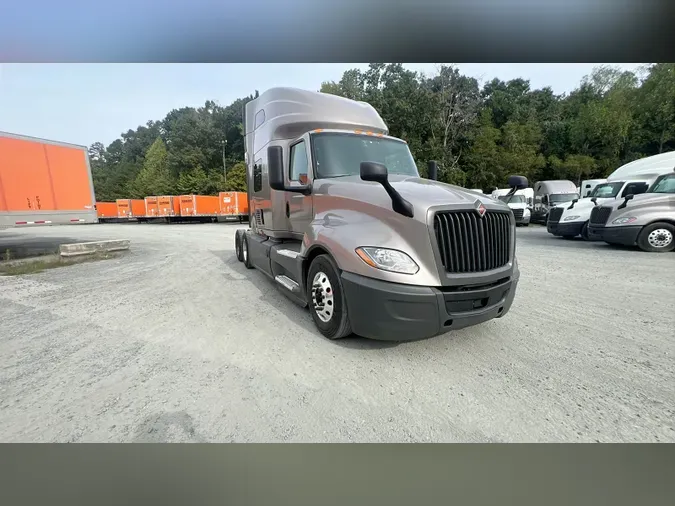 2022 International LT655c260d93ca1a9f91d11f9201b6db98