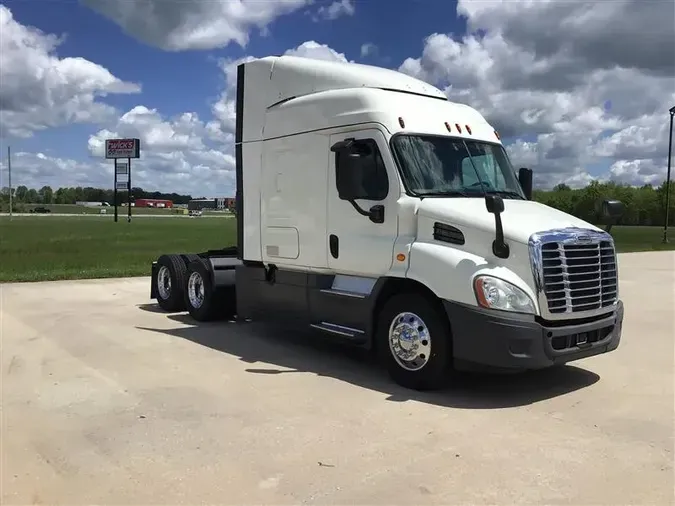2018 FREIGHTLINER CASCADIA