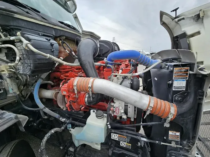 2023 PETERBILT 579