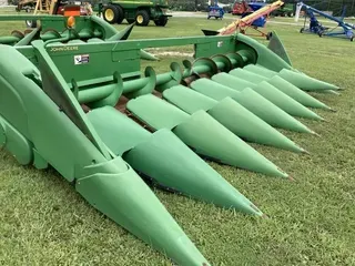 2011 John Deere 608C