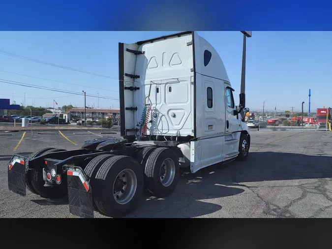 2019 FREIGHTLINER/MERCEDES CASCADIA 125