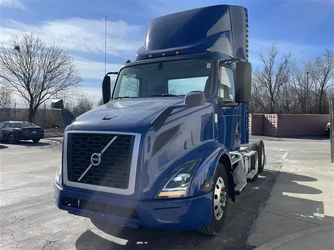 2020 VOLVO VNR3006566b0858a7b850f81ed2f9e49681e30