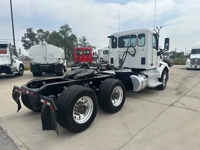 2020 Peterbilt 579