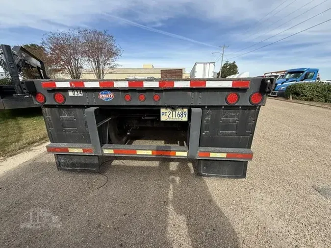 2009 UTILITY 65693ab9fbd7ff1babd39dfb76be675c