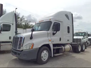 2019 FREIGHTLINER/MERCEDES CASCADIA 125