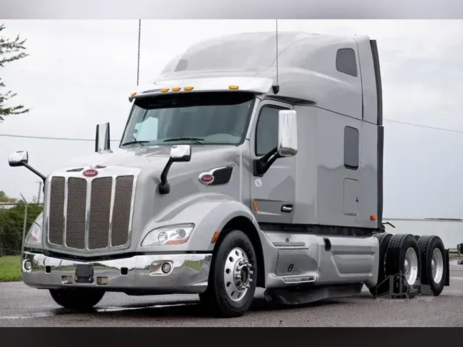 2019 PETERBILT 579