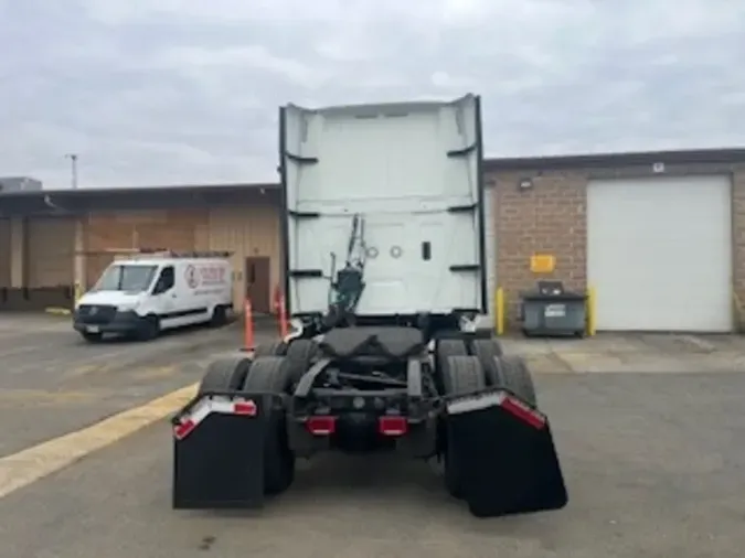2020 NAVISTAR INTERNATIONAL LT625 SLPR CAB