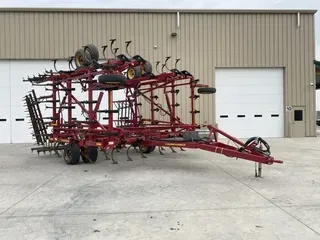 2006 Sunflower 5135