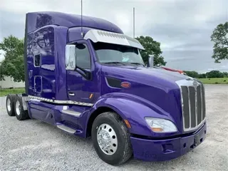2017 Peterbilt 579