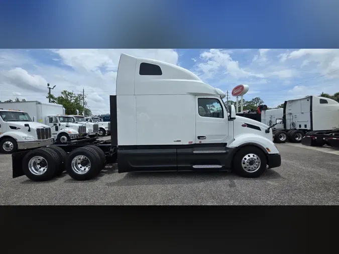 2022 Peterbilt 5796589109598fa083d3b2c3051c656fadb