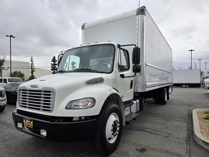 2018 Freightliner Business Class M2 106