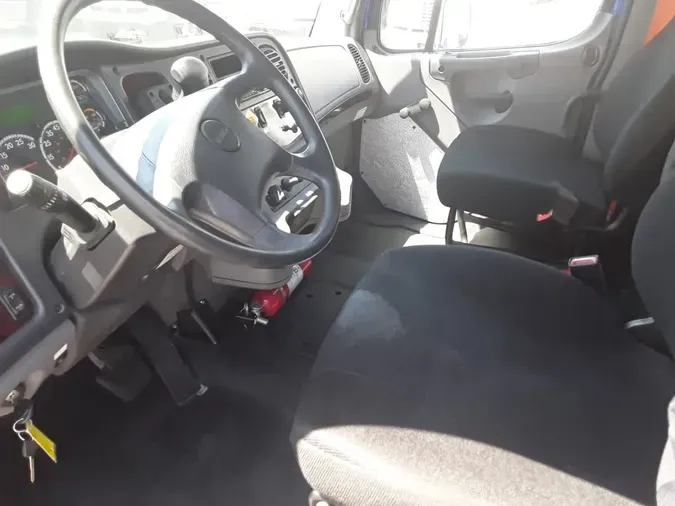 2019 FREIGHTLINER/MERCEDES M2 106659a215618e4ad570a4d85e0f15042bb