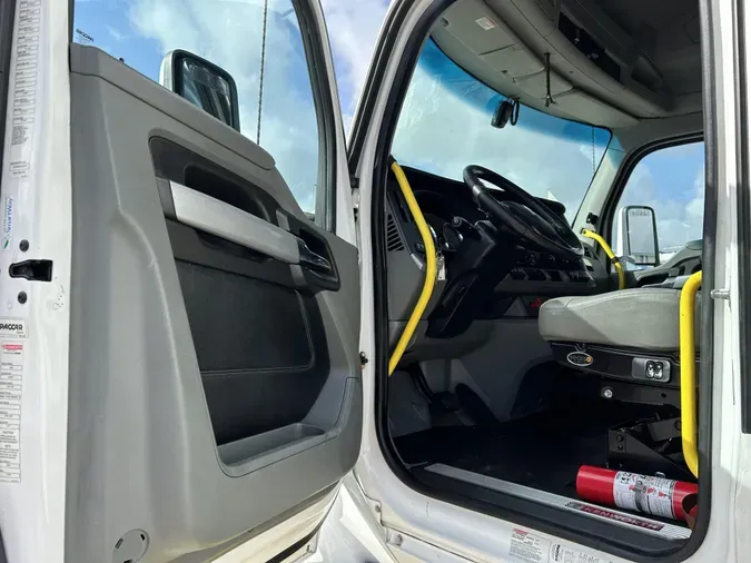 2021 Kenworth T680