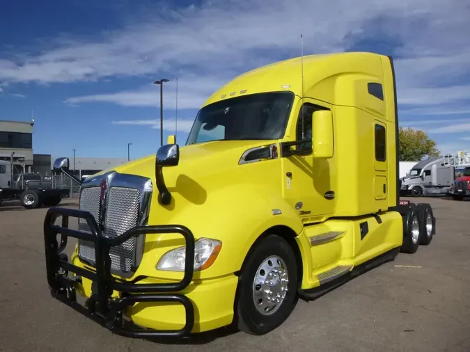 2021 Kenworth T680