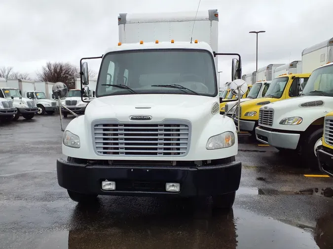 2018 FREIGHTLINER/MERCEDES M2 106