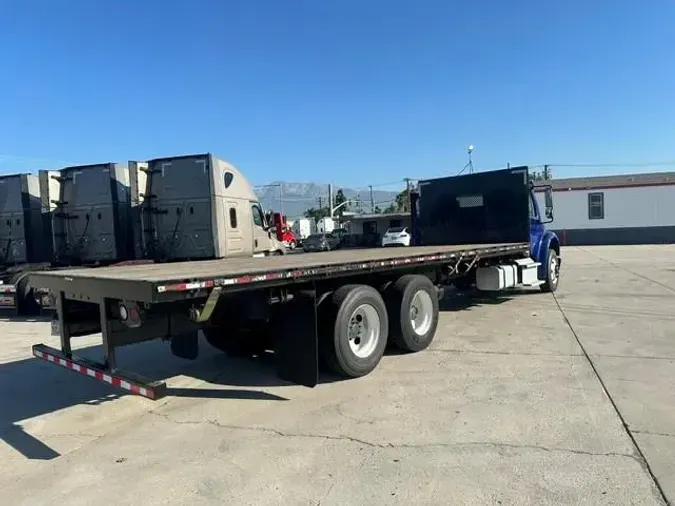 2019 Freightliner Business Class M2 106