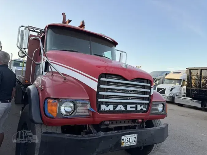 2006 MACK GRANITE CV713