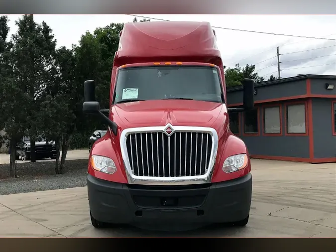 2023 INT LT625 6X4