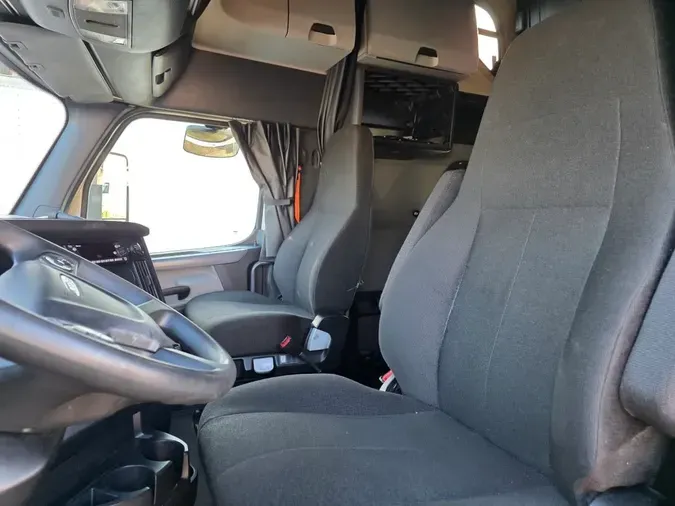 2022 FREIGHTLINER/MERCEDES NEW CASCADIA PX12664