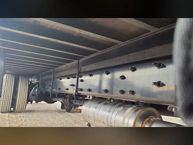 2016 FREIGHTLINER/MERCEDES M2 106