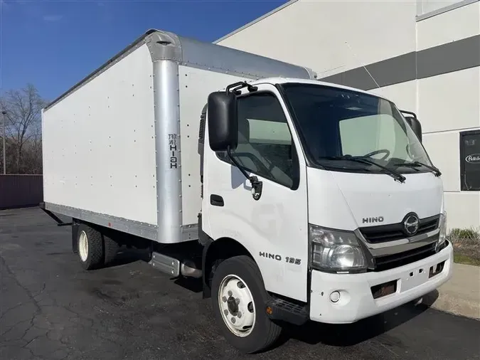 2019 HINO 195